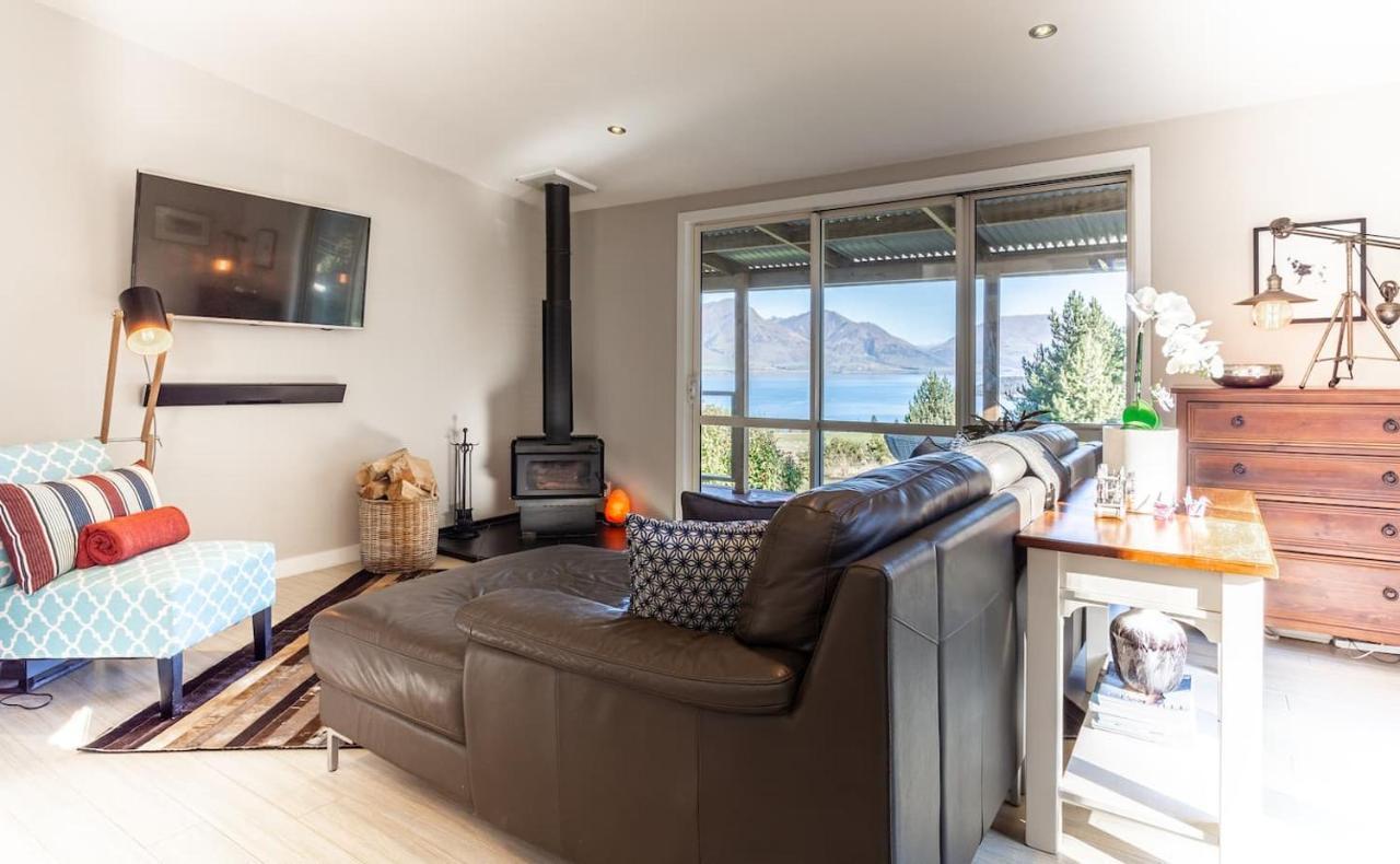 Private Cottage With Spa And Amazing Lake Views Closeburn Kültér fotó