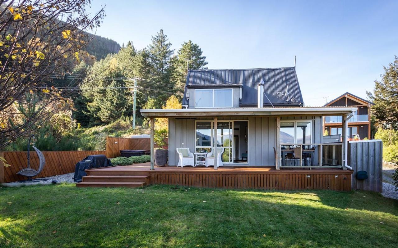 Private Cottage With Spa And Amazing Lake Views Closeburn Kültér fotó